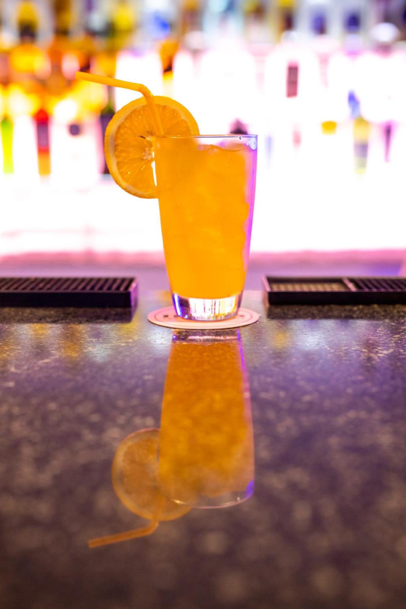 Nico'S Hotel And Skybar 暹粒 外观 照片